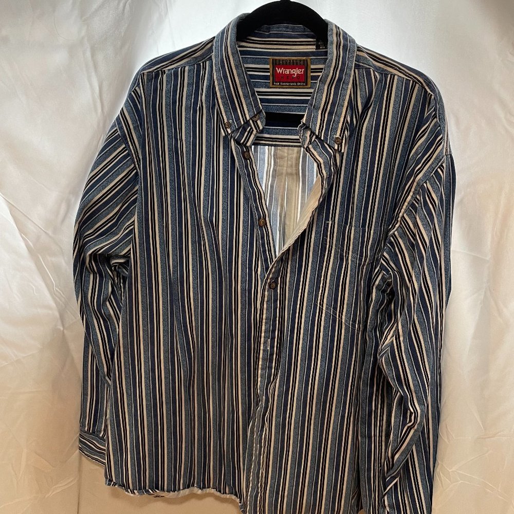 Wrangler striped button up long sleeve shirt